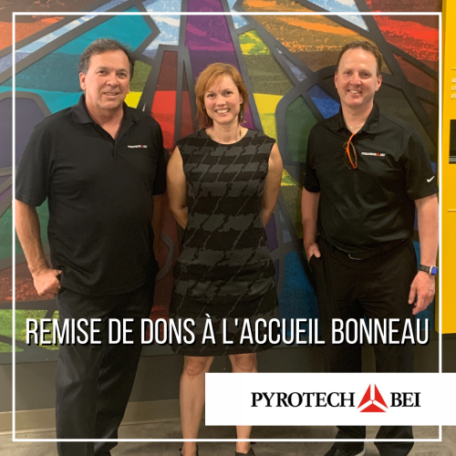 Don de vêtements à l'Accueil Bonneau